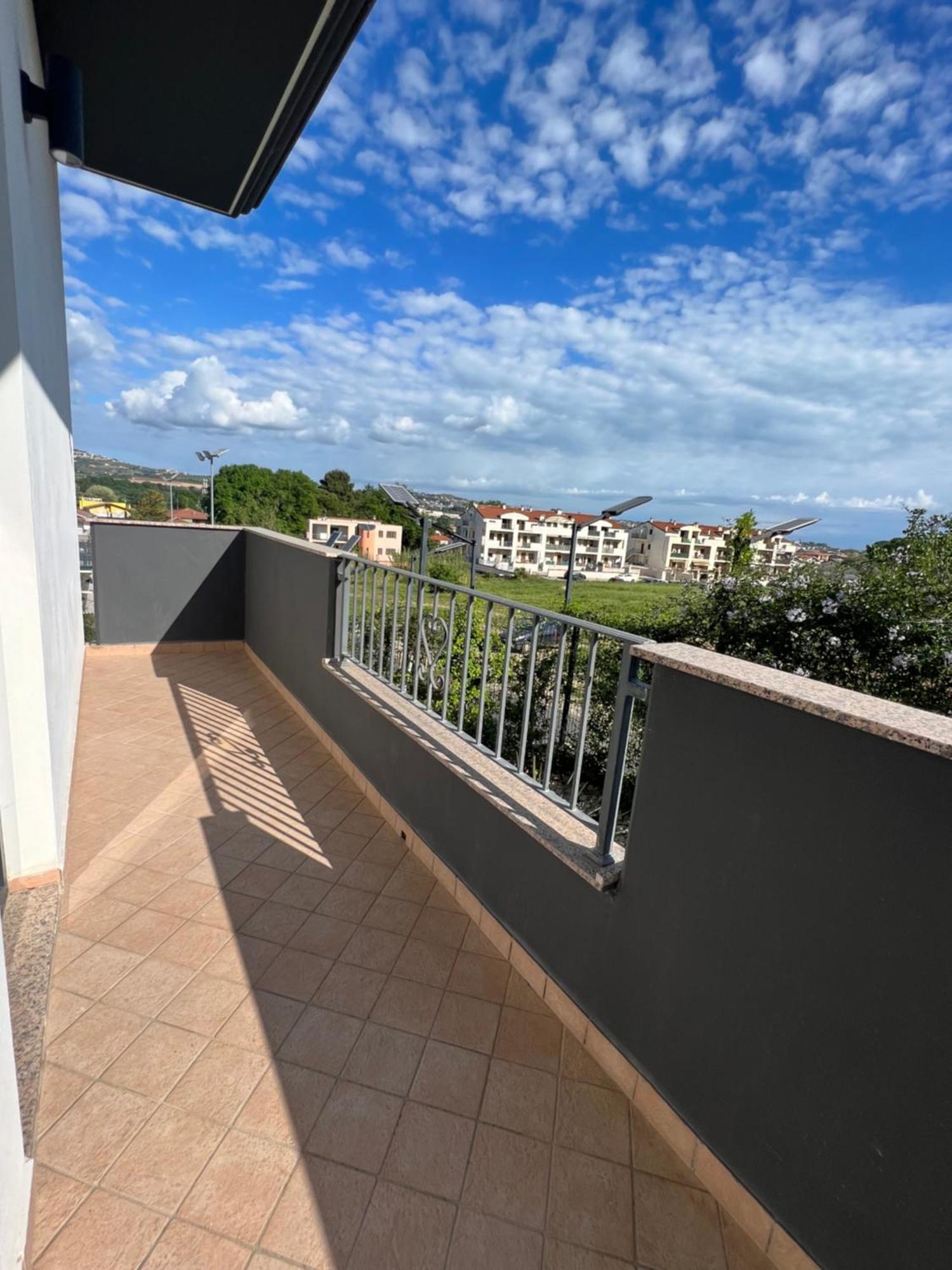 Residence Marco Polo Montesilvano Marina Esterno foto